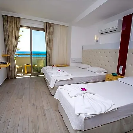 Otel Defne