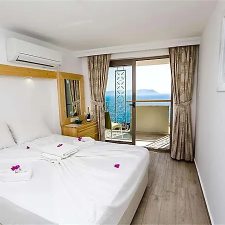 Defne Otel